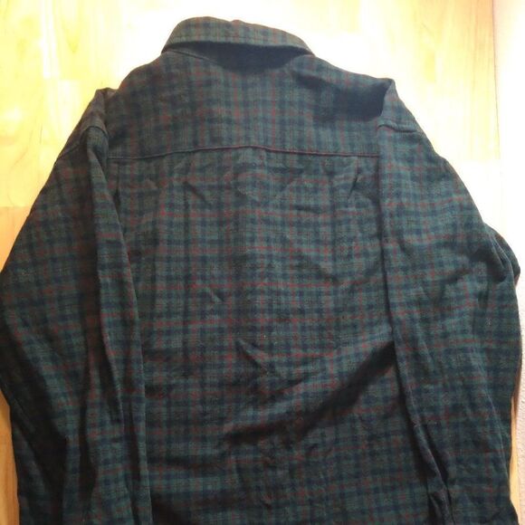 Vintage Pendleton Flannel Wool Button Down Shirt - Picture 6 of 7